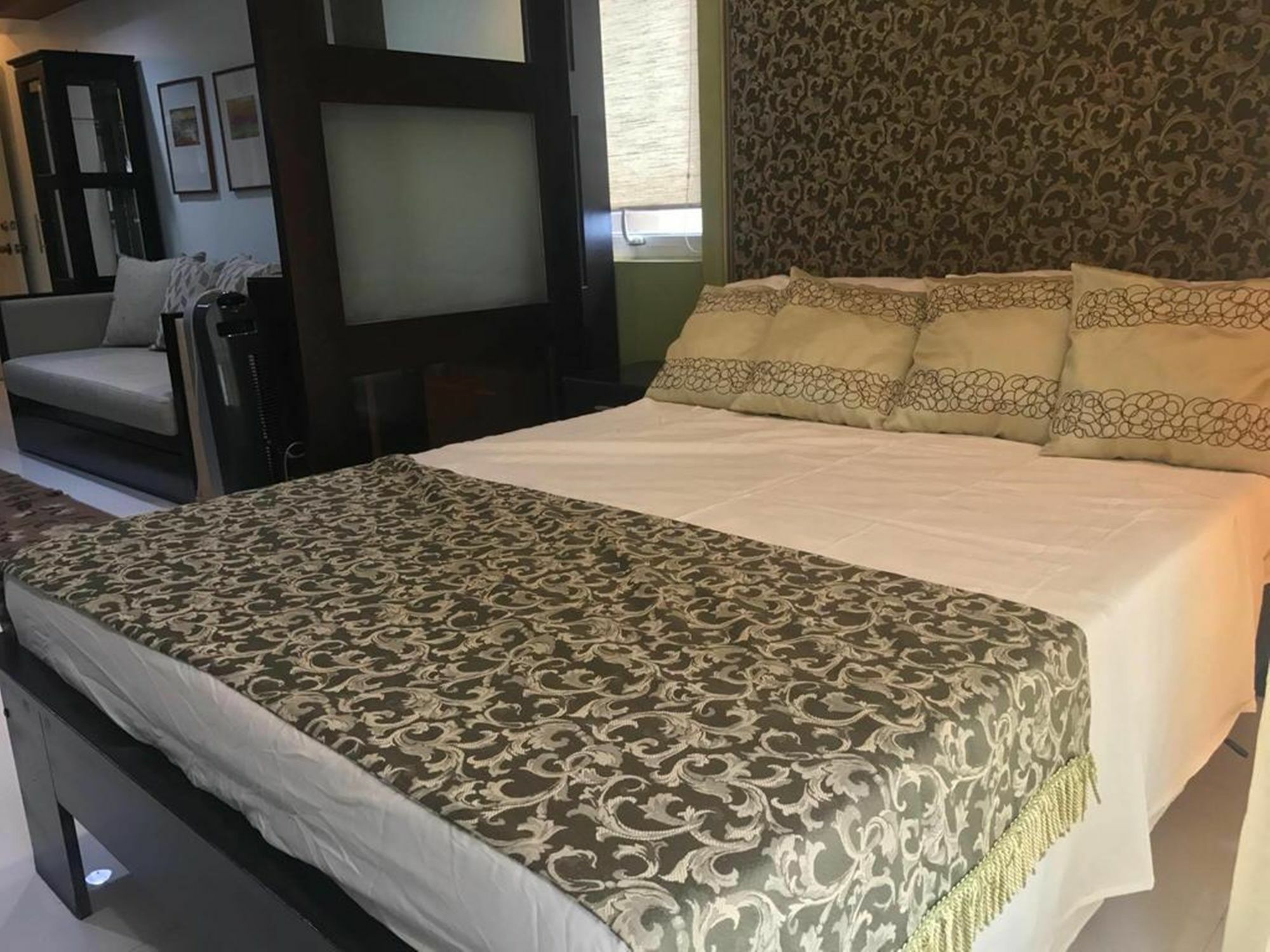 Go-Stay @ South Of Market Taguig Exteriör bild