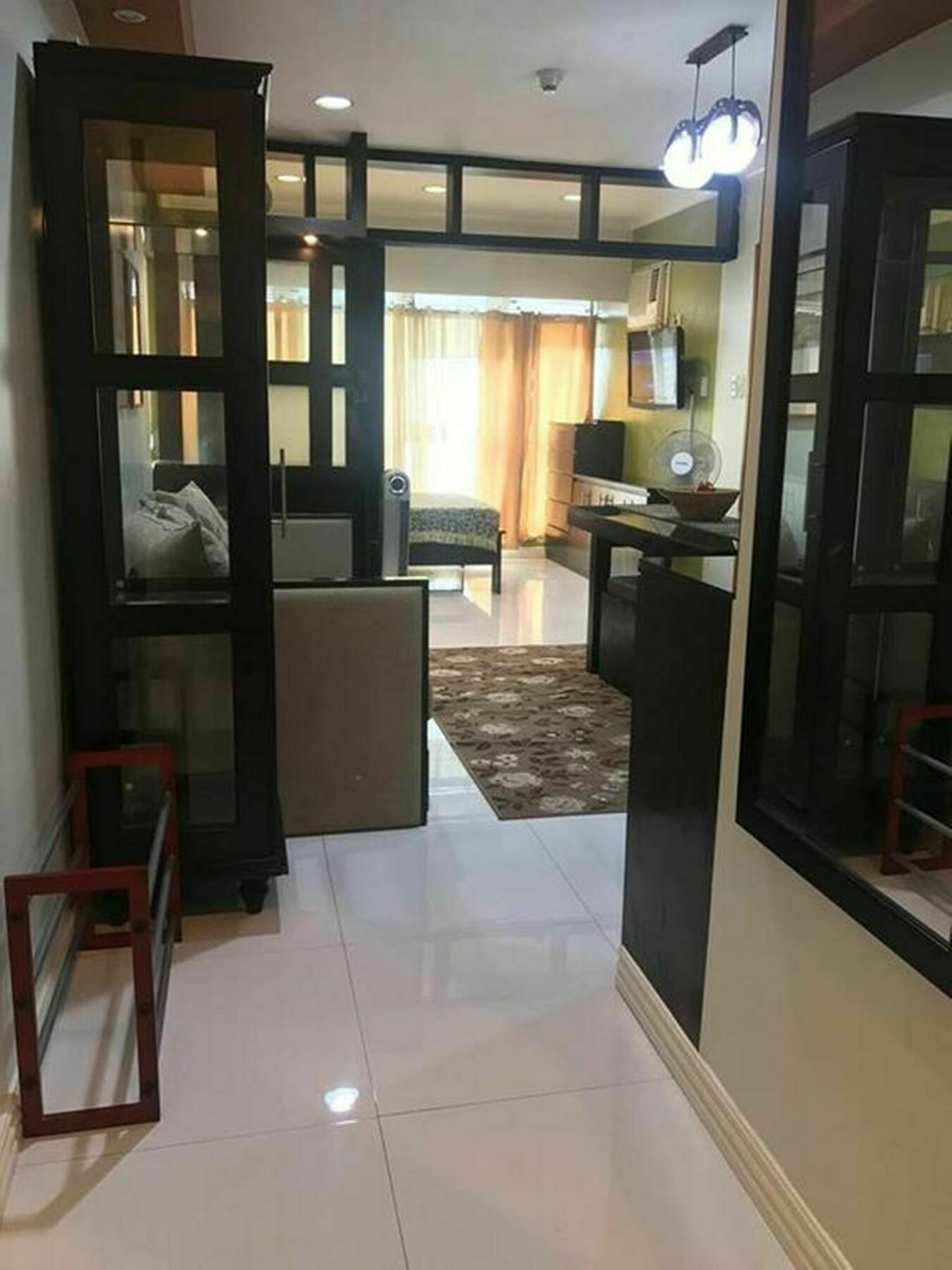 Go-Stay @ South Of Market Taguig Exteriör bild